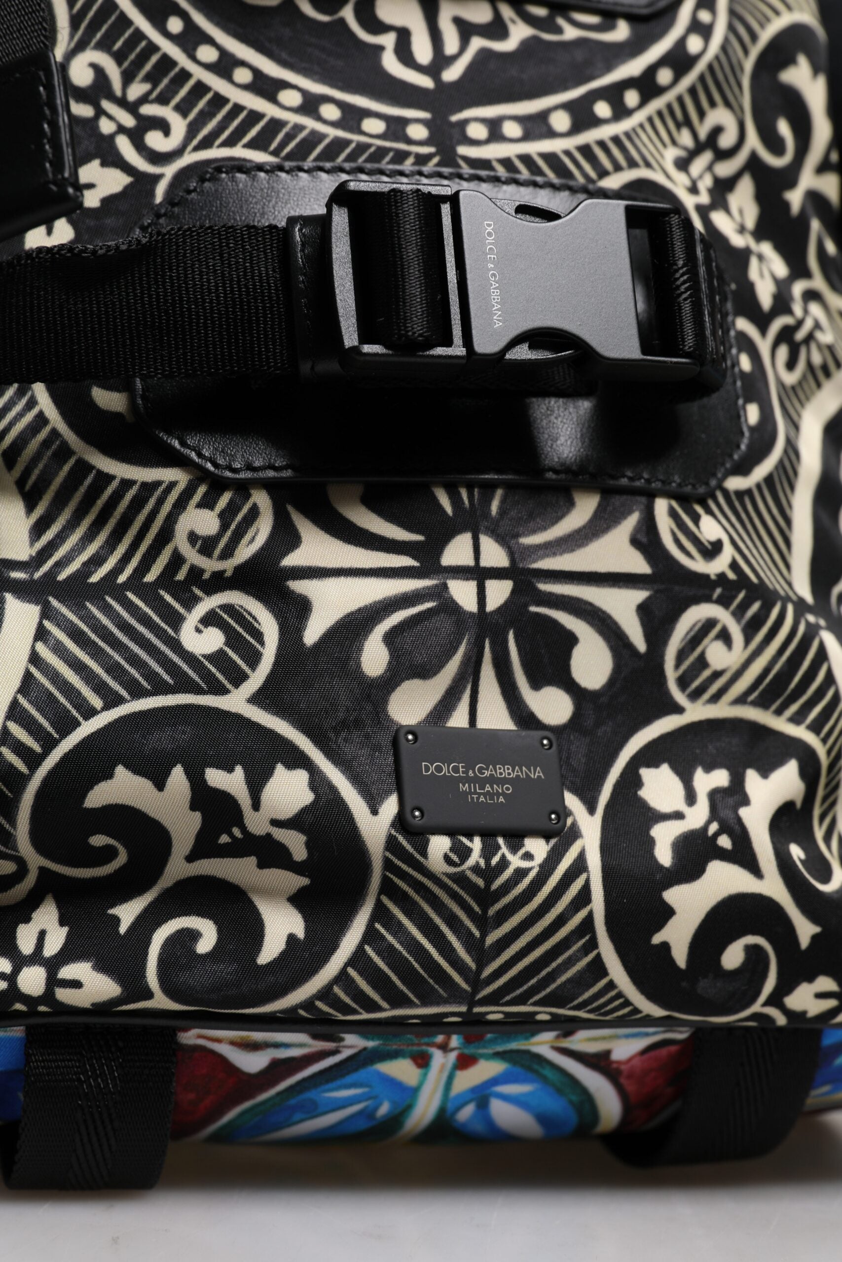 Dolce & Gabbana Multicolor Maiolica Print Nylon Backpack Bag -   -  Dolce & Gabbana.