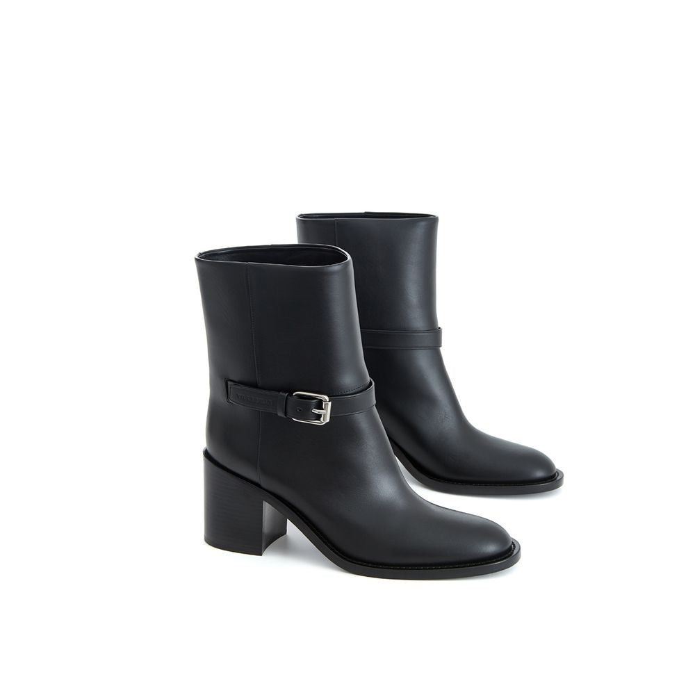 Burberry Black Leather Boot -   -  Burberry.
