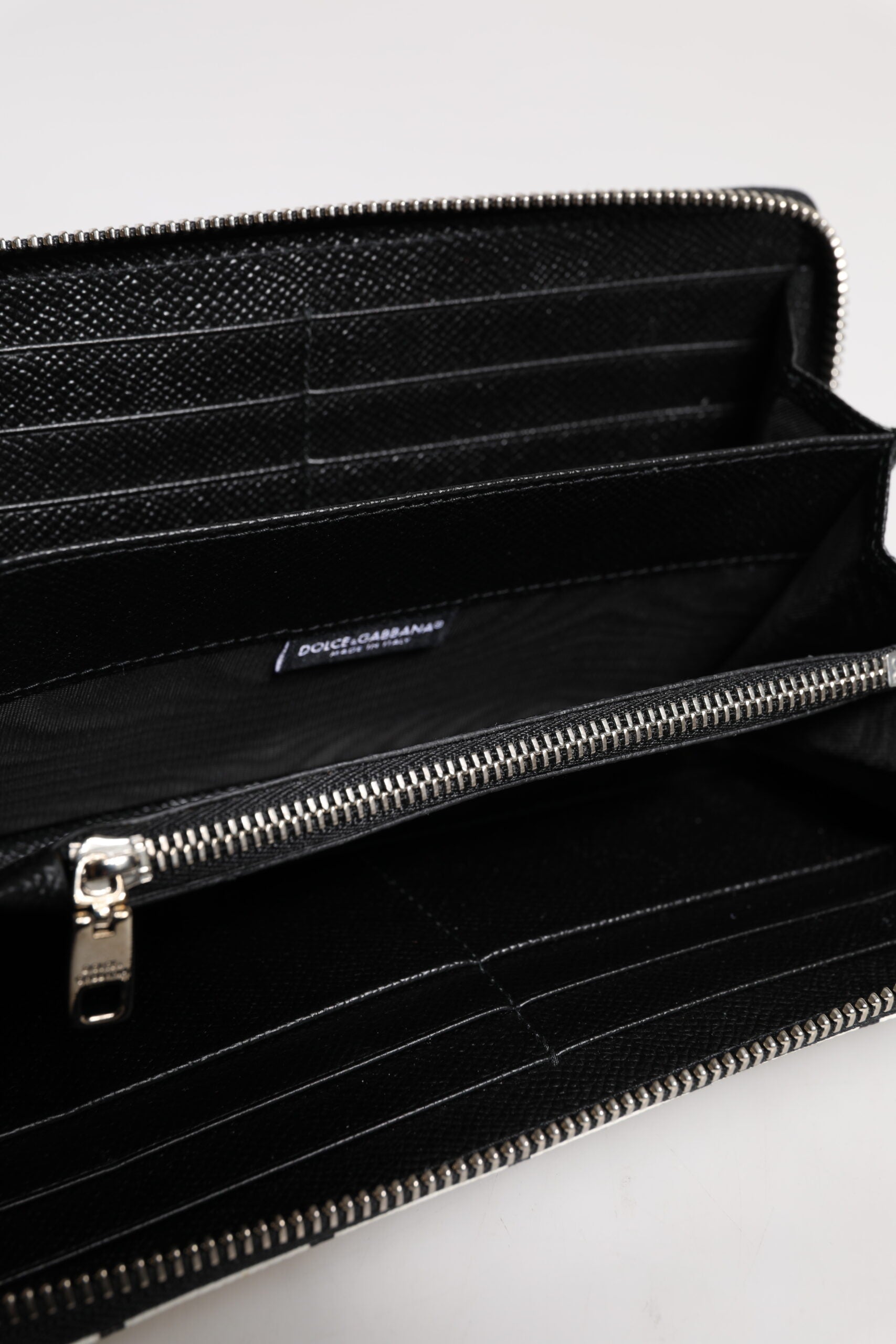 Dolce & Gabbana White Leather DG Crown Royals Continental Zip Around Wallet -   -  Dolce & Gabbana.