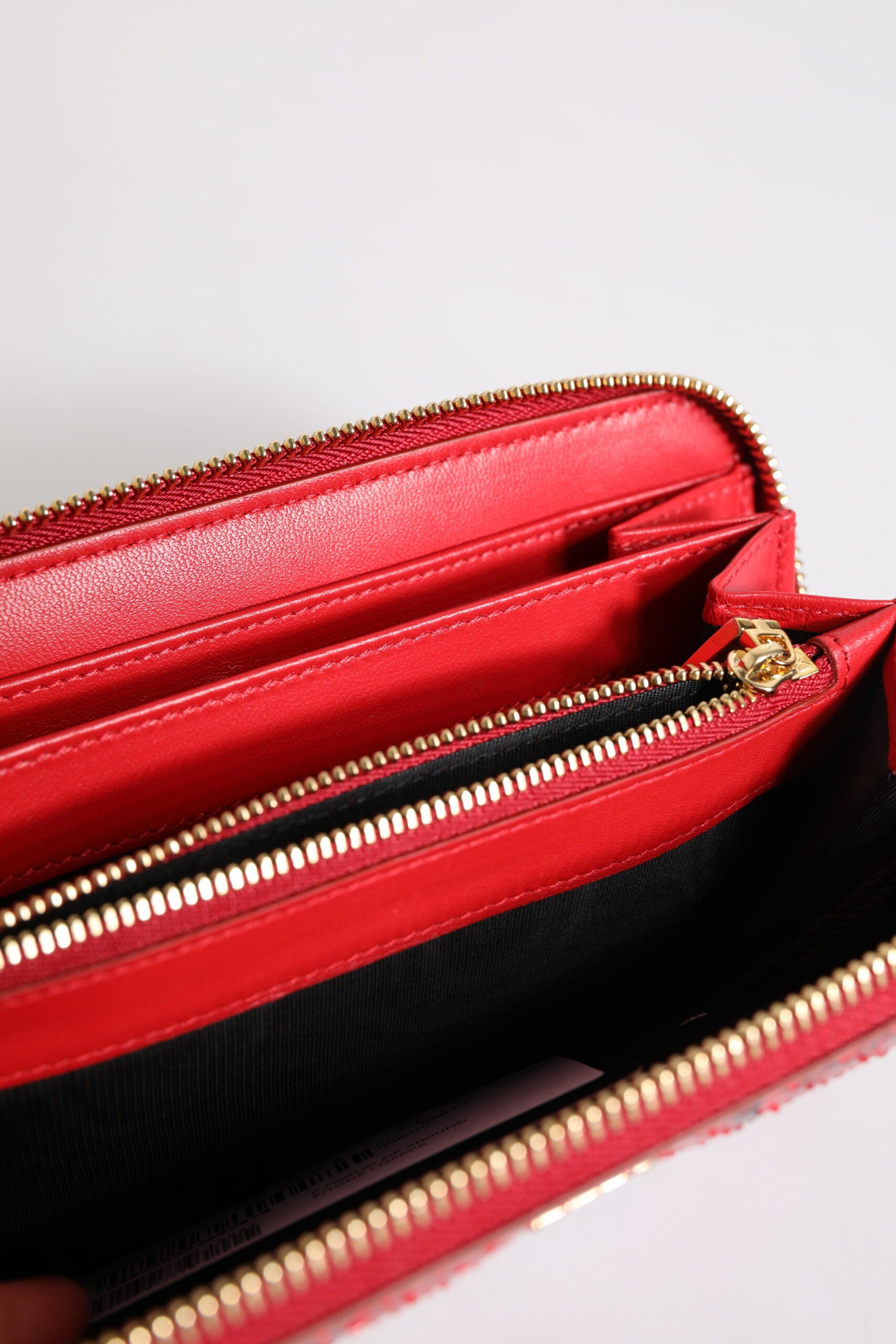 Dolce & Gabbana Red Exotic Leather Zip Around Continental Clutch Wallet -   -  Dolce & Gabbana.