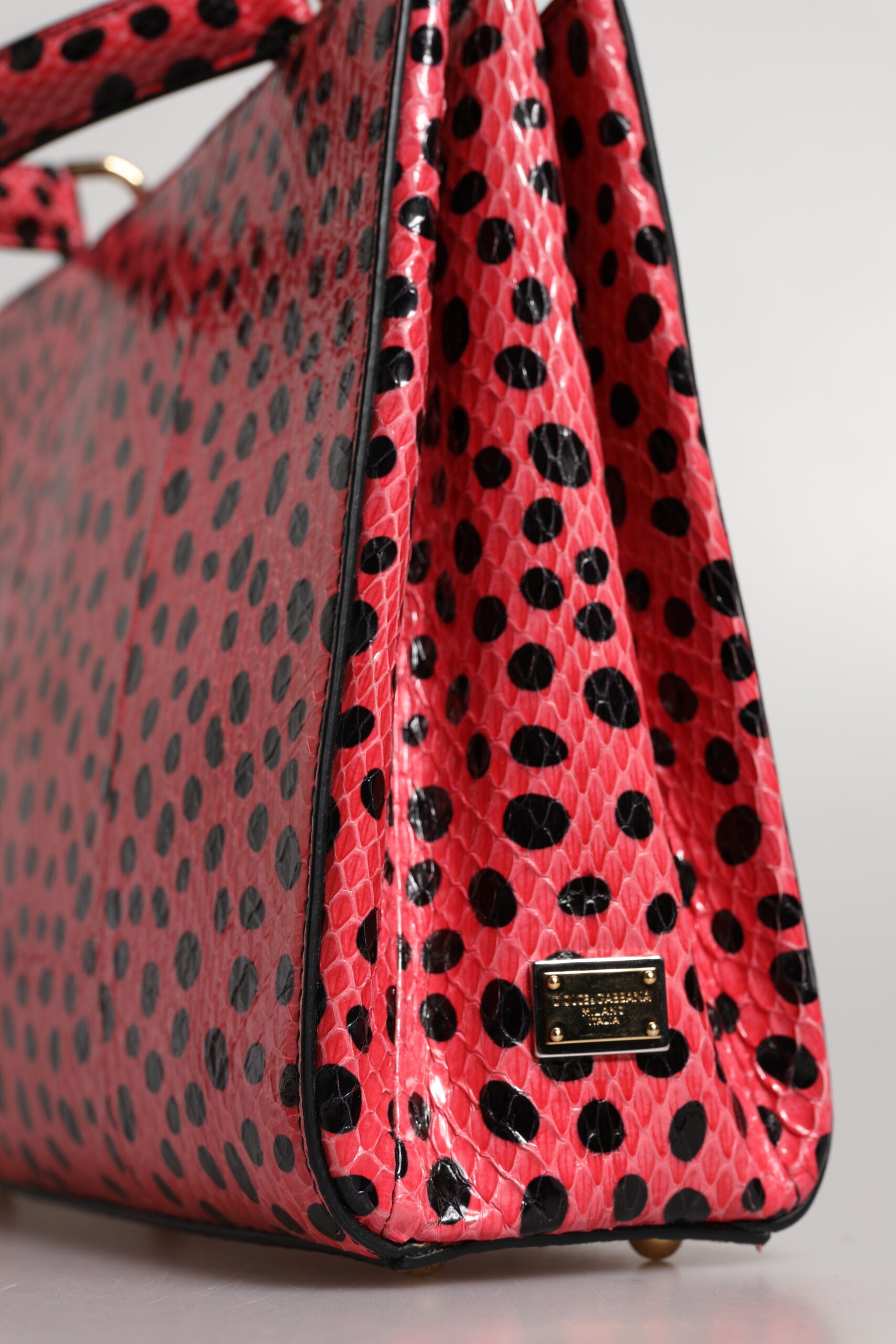 Dolce & Gabbana Pink Exotic Leather Top Handle Tote Crossbody Bag -   -  Dolce & Gabbana.