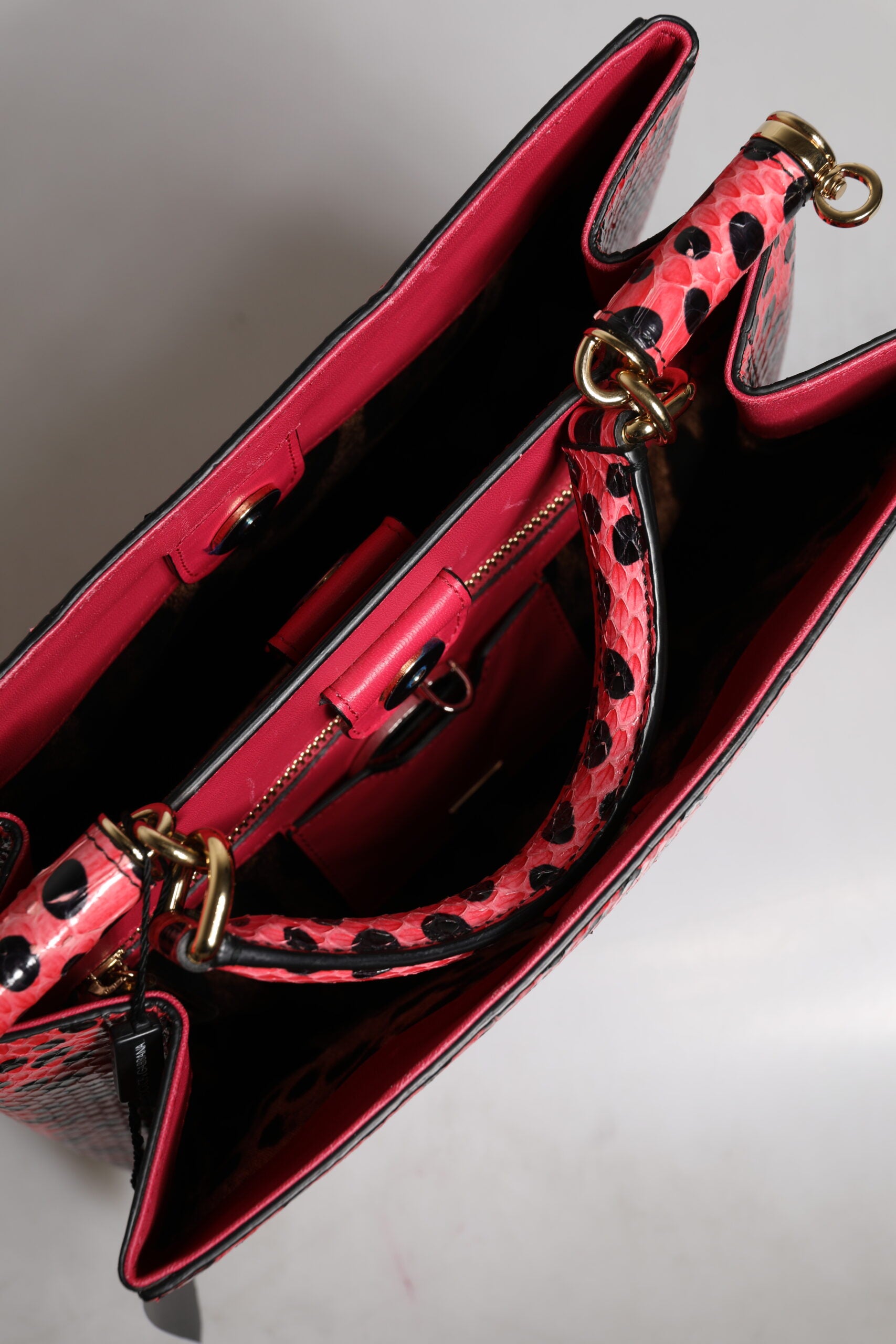 Dolce & Gabbana Pink Exotic Leather Top Handle Tote Crossbody Bag -   -  Dolce & Gabbana.