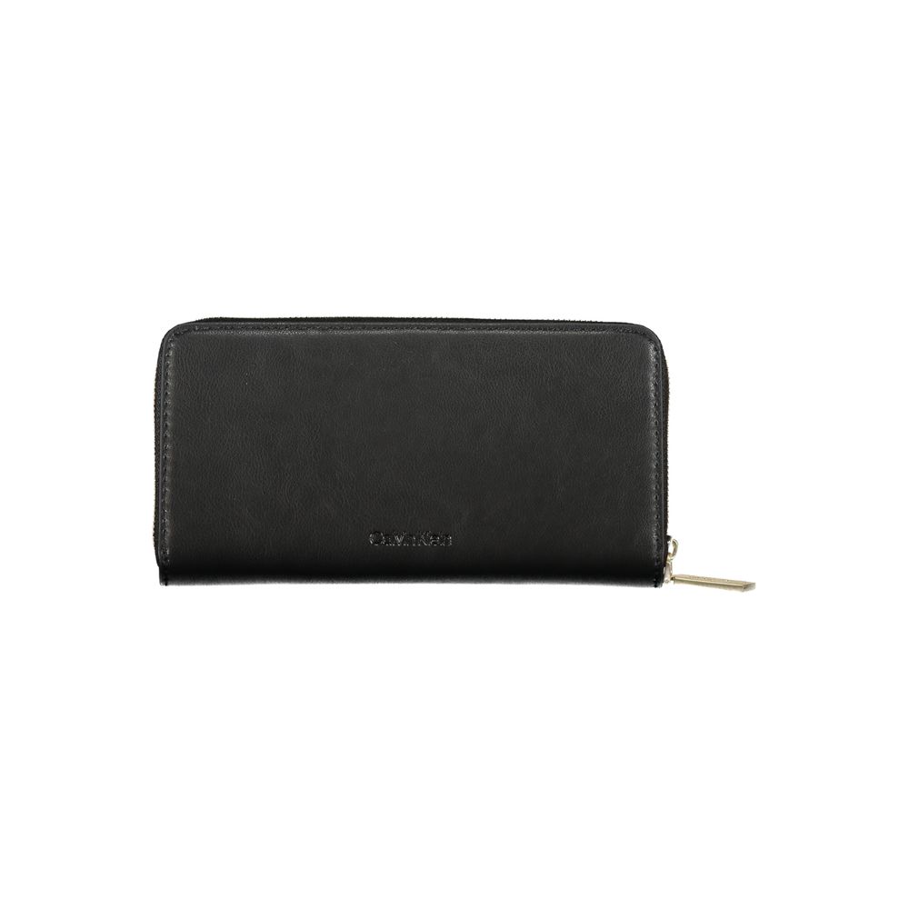 Calvin Klein Elegant Multi-Compartment Designer Wallet -   -  Calvin Klein.