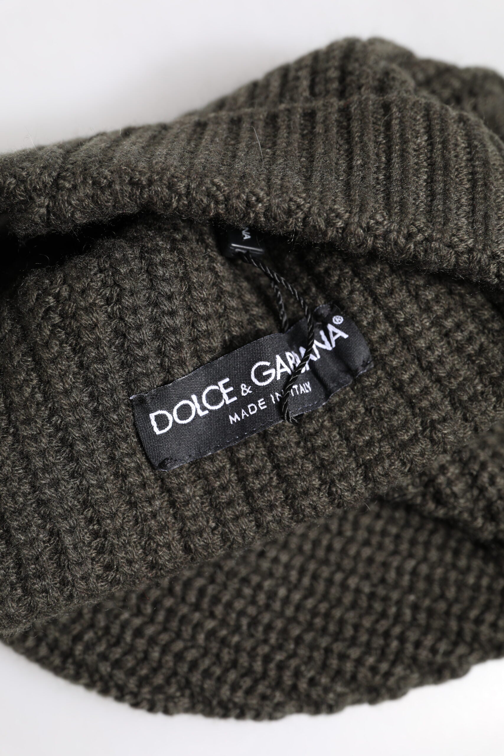 Dolce & Gabbana Dark Gray Cashmere Knit Winter Beanie Hat -   -  Dolce & Gabbana.