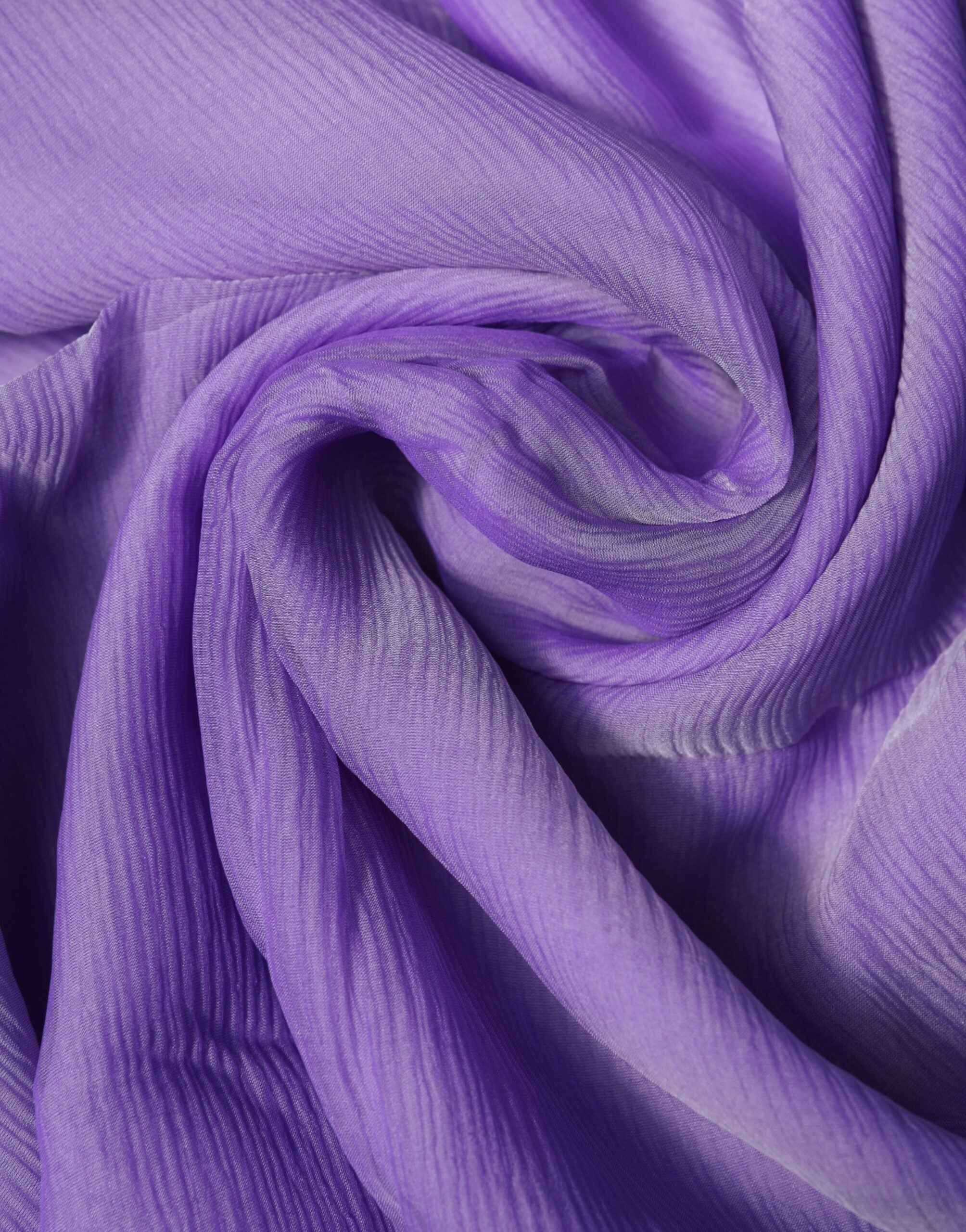 Dolce & Gabbana Purple Silk Rectangle Wrap Shawl Scarf -   -  Dolce & Gabbana.