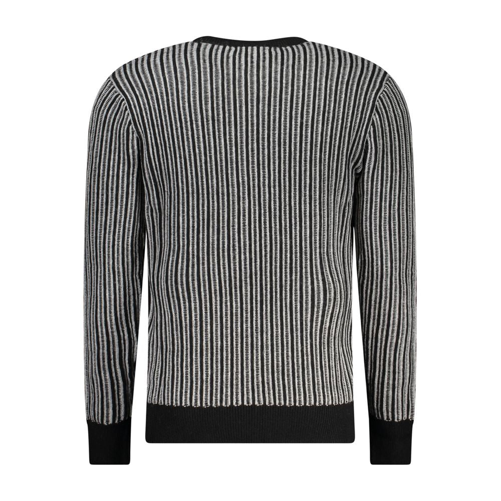 Guess Jeans Black Polyester Sweater -   -  Guess Jeans.