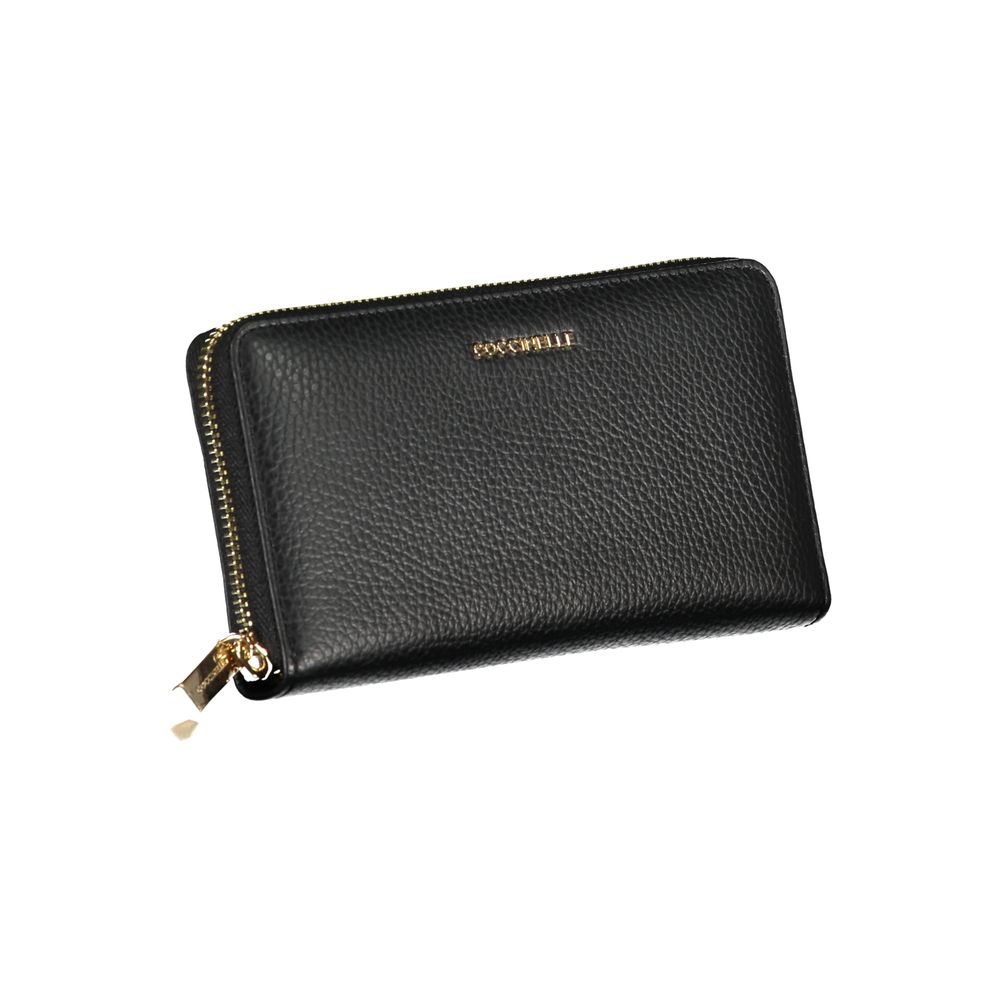 Coccinelle Elegant Leather Wallet with Multiple Compartments -   -  Coccinelle.