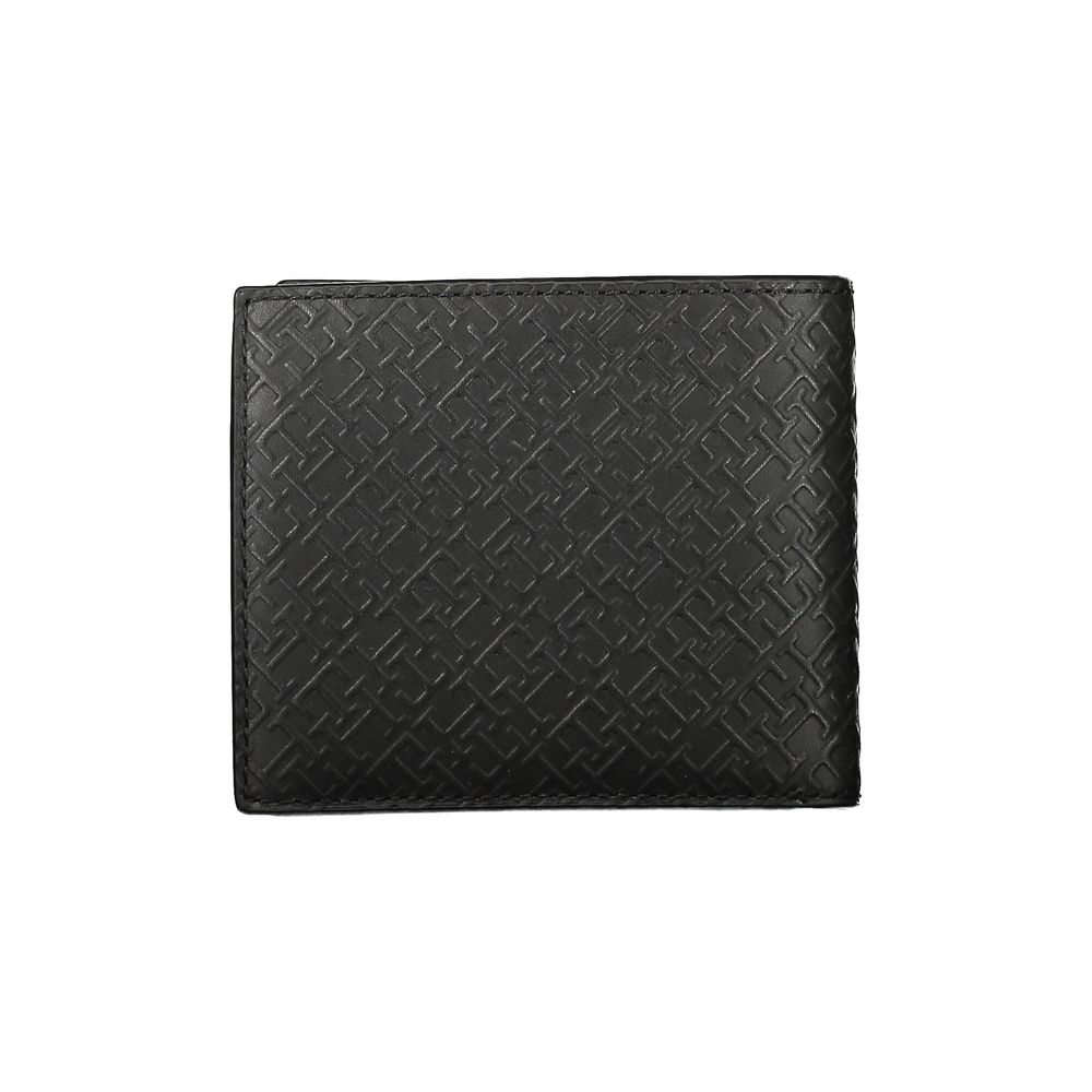 Tommy Hilfiger Elegant Black Leather Wallet with Multi-Compartments -  Wallets for Men -  Tommy Hilfiger.