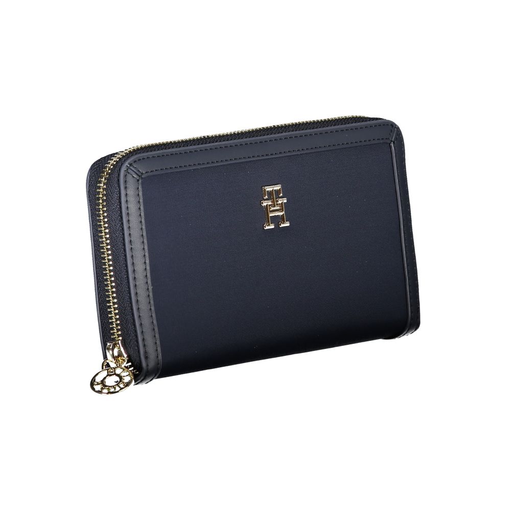 Tommy Hilfiger Chic Sustainable Blue Wallet with Secure Zip -   -  Tommy Hilfiger.