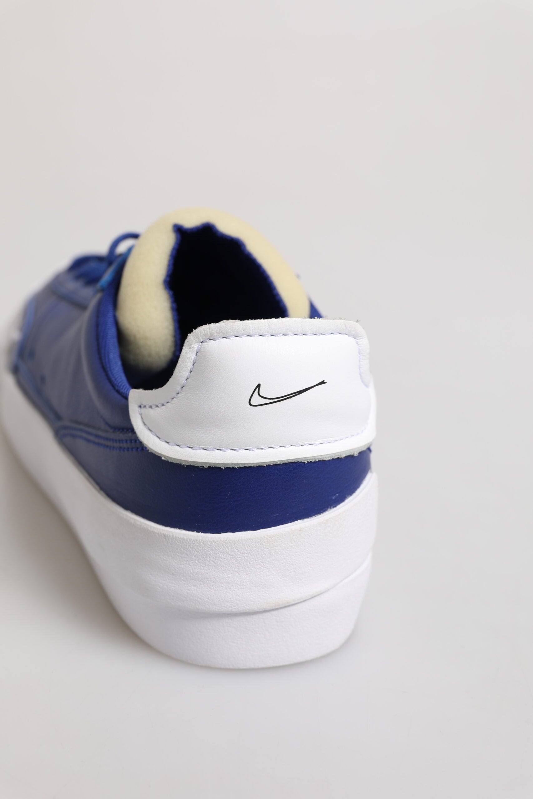 Nike White Blue Lace Up Low Top Drop-Type PRM Sneakers Shoes -   -  Nike.