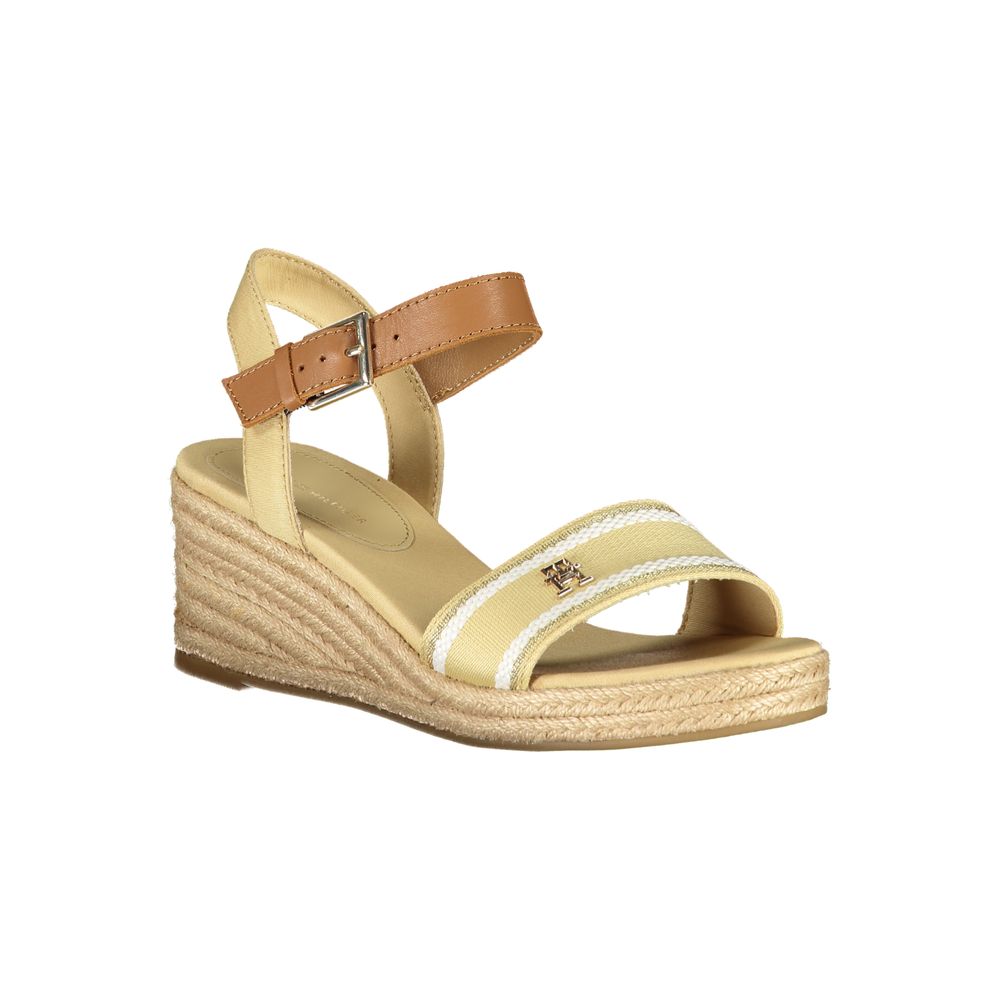 Tommy Hilfiger Beige Polyester Sandal -   -  Tommy Hilfiger.
