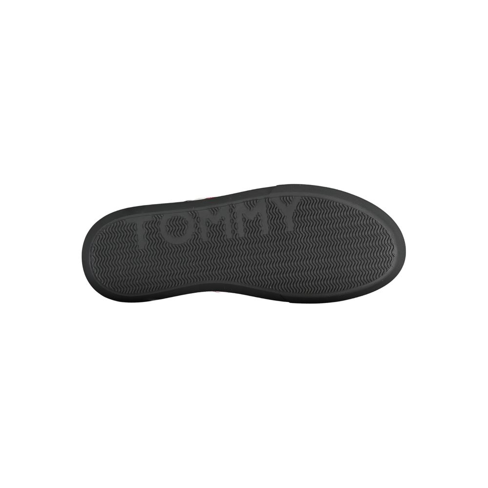 Tommy Hilfiger Chic Black Sneakers with Iconic Contrast Details -   -  Tommy Hilfiger.