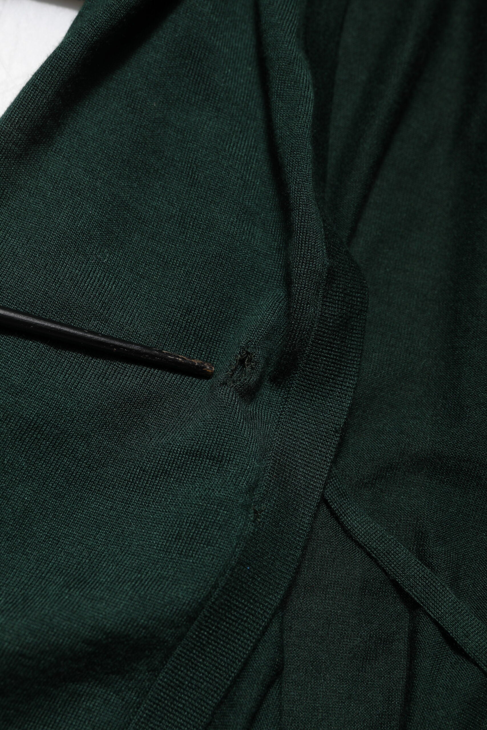 Dolce & Gabbana Dark Green Cashmere Silk Cardigan Sweater -   -  Dolce & Gabbana.