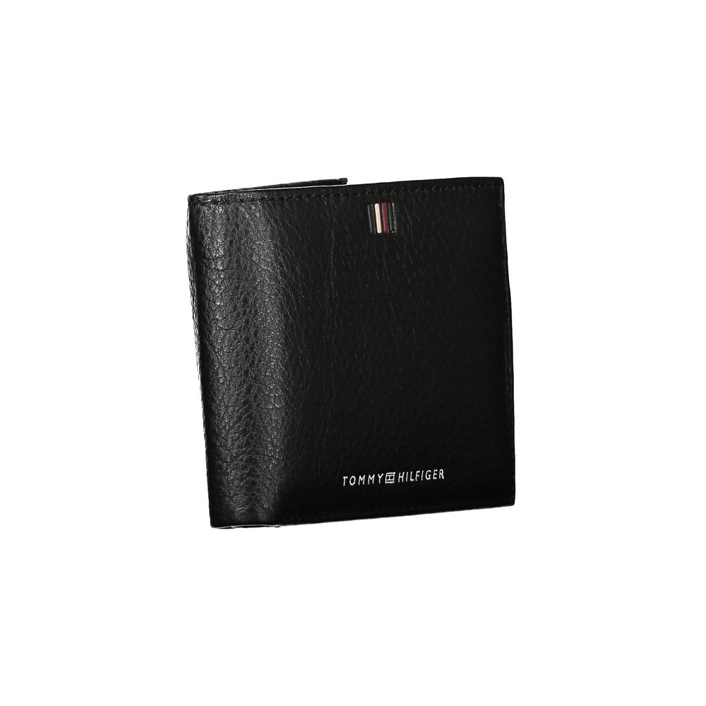 Tommy Hilfiger Sleek Black Leather Wallet with Ample Storage -  Wallets for Men -  Tommy Hilfiger.