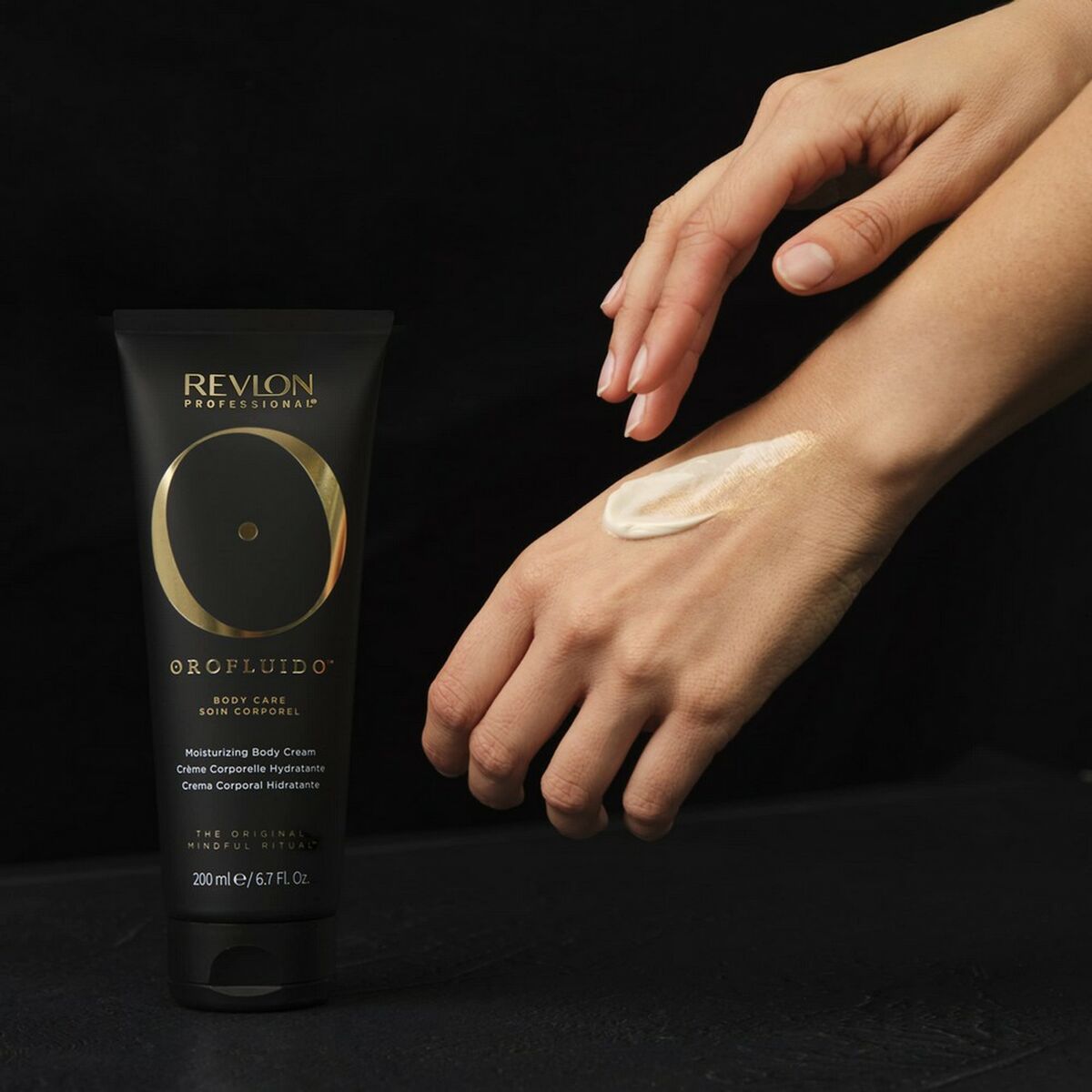 Moisturising Body Cream Revlon 7261041000 200 ml -  Beauty, Skin care -  Revlon.