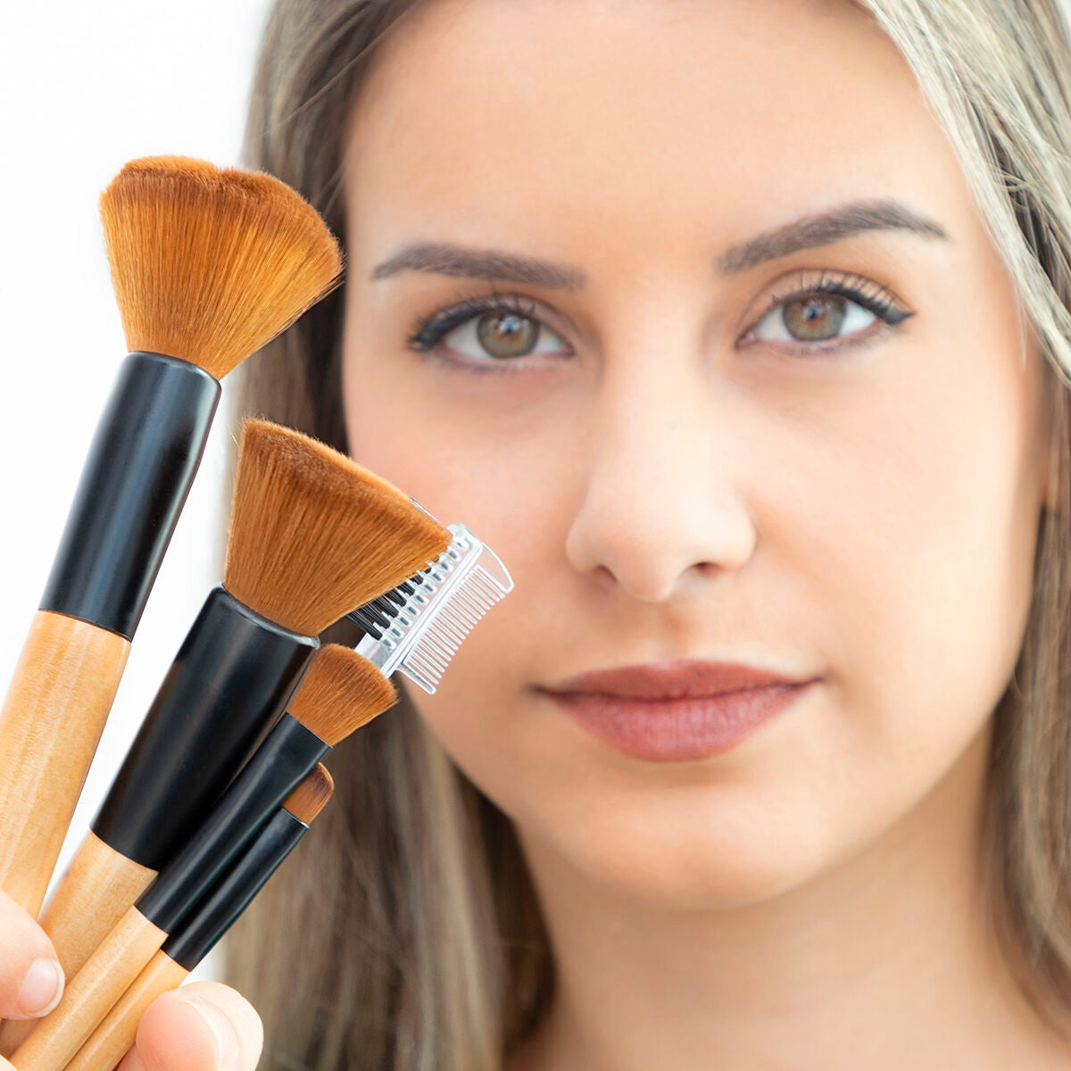 Set of Wooden Make-up Brushes with Carry Case Miset InnovaGoods 5 Units -  Beauty, Utensils and accessories -  InnovaGoods.