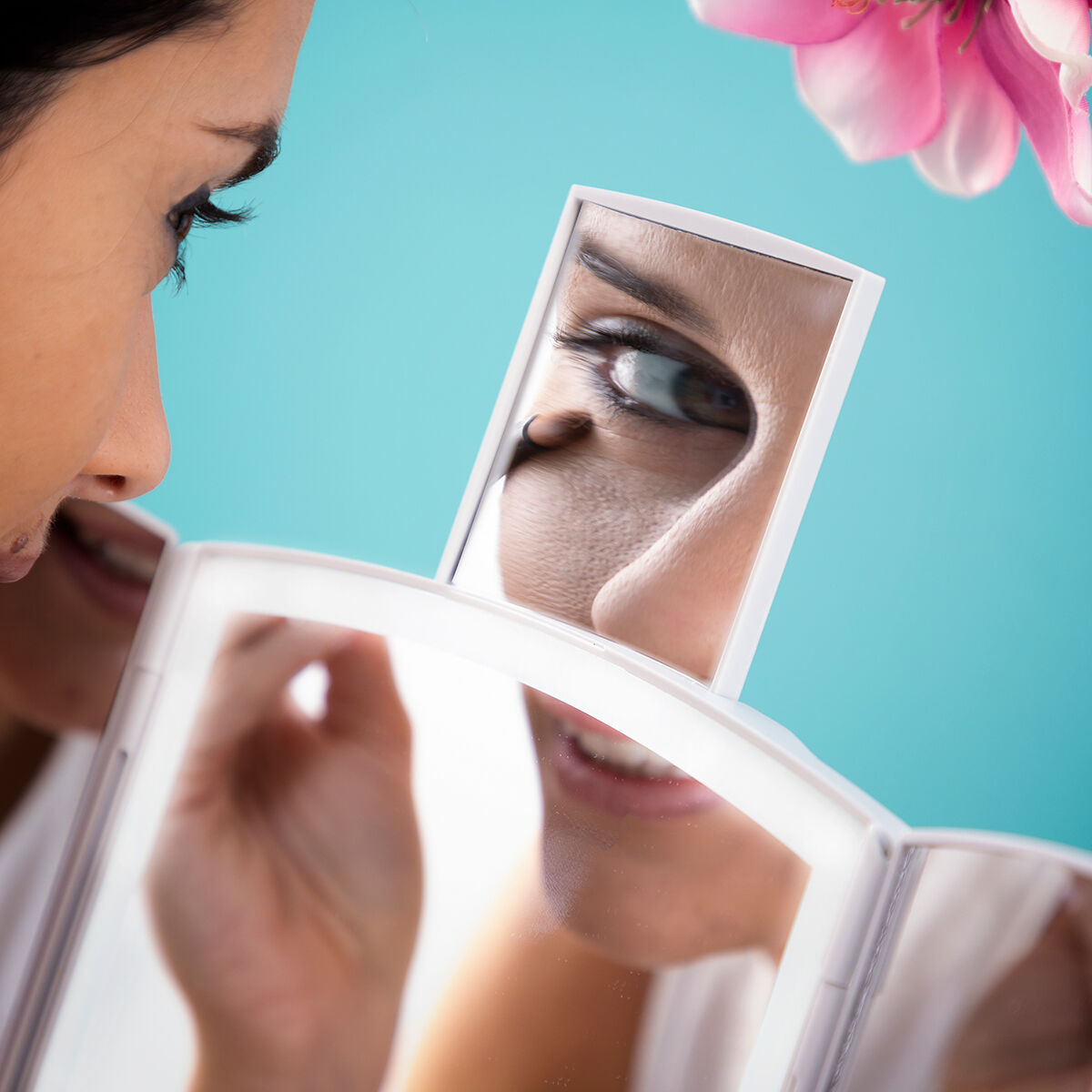 3-In-1 Folding LED Mirror with Make-up Organiser Panomir InnovaGoods -  Beauty, Utensils and accessories -  InnovaGoods.