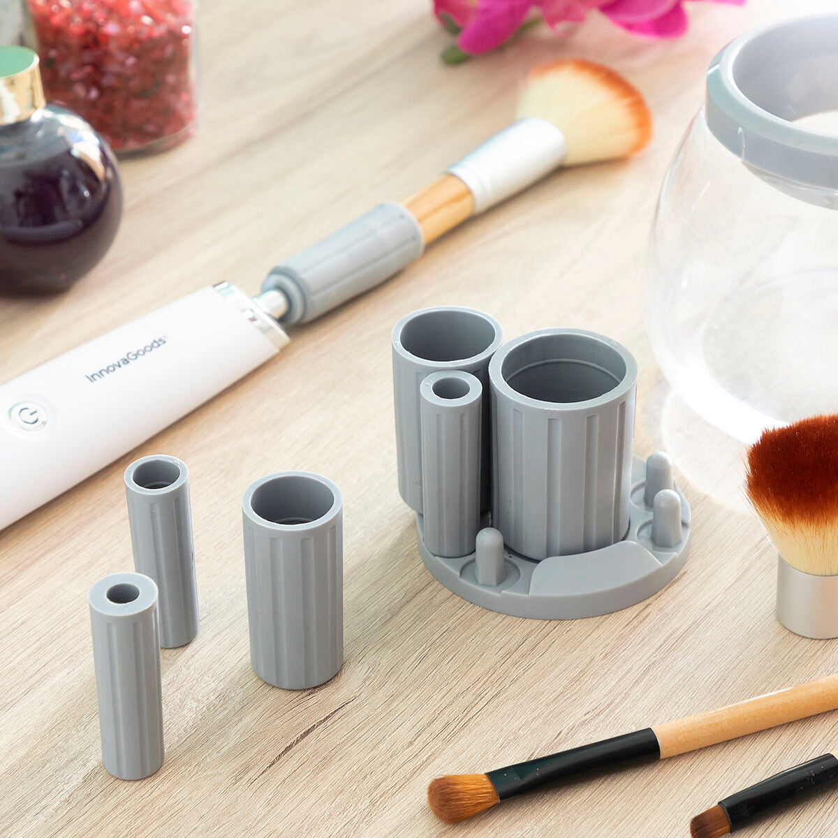 Automatic Make-up Brush Cleaner and Dryer Maklin InnovaGoods -  Beauty, Utensils and accessories -  InnovaGoods.