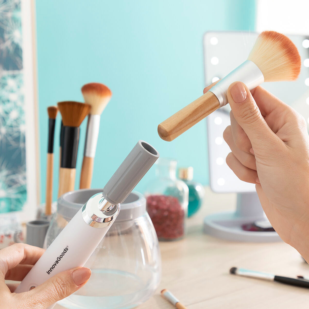 Automatic Make-up Brush Cleaner and Dryer Maklin InnovaGoods -  Beauty, Utensils and accessories -  InnovaGoods.
