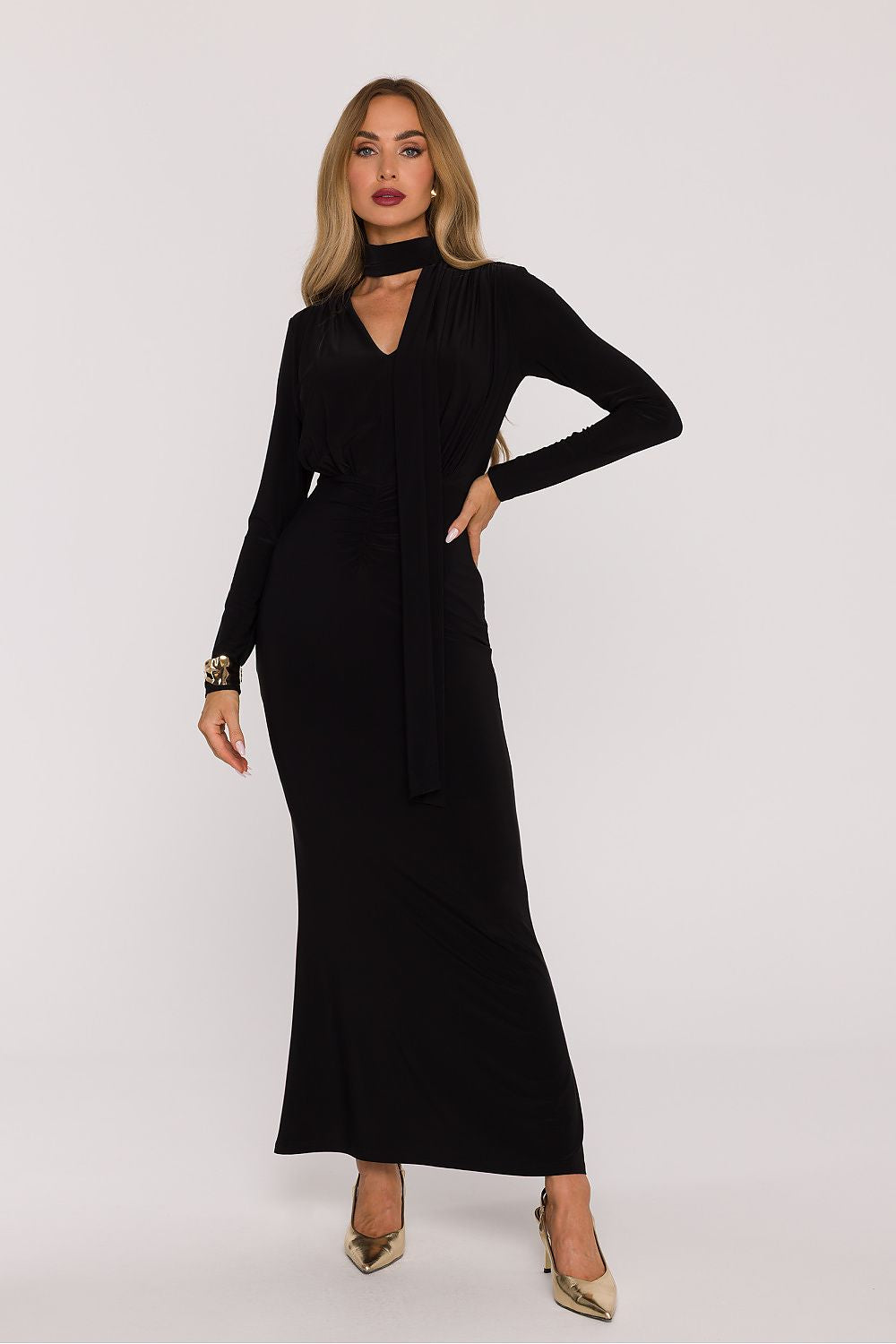  Long dress model 219988 Moe 